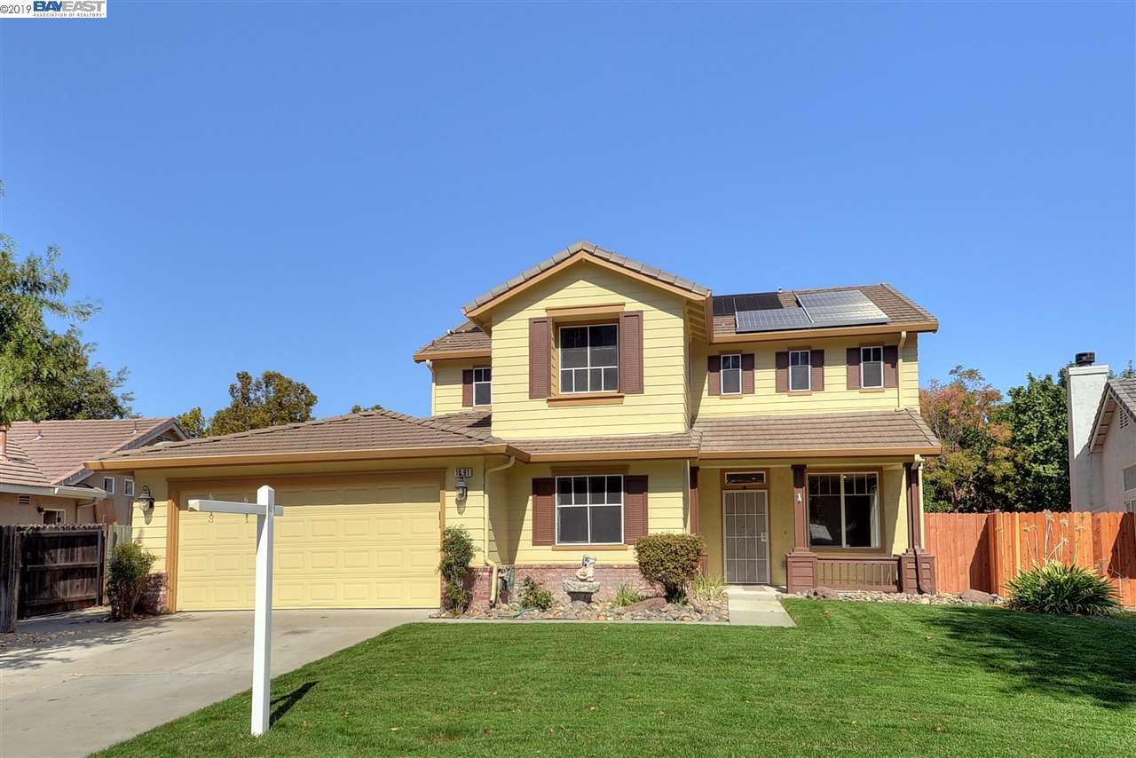 1891 Bridle Creek Cir, Tracy, CA 95377 5 Beds 3 Baths (Sold