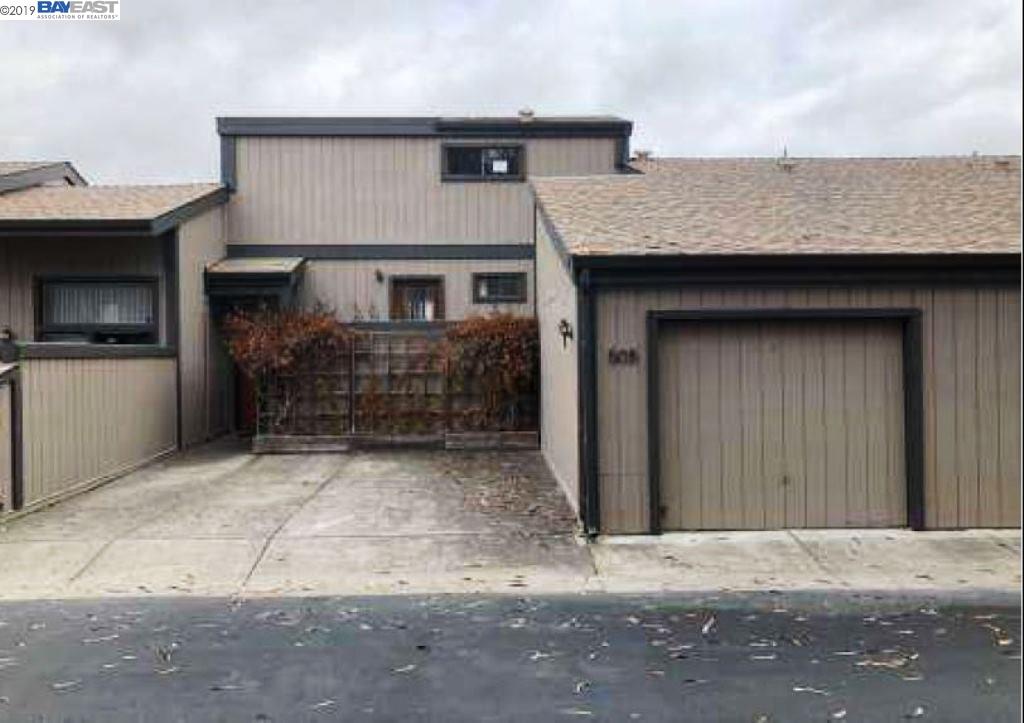 505 Vista Heights Rd, El Cerrito, CA 94530 3 Beds 2/1 Baths (Sold