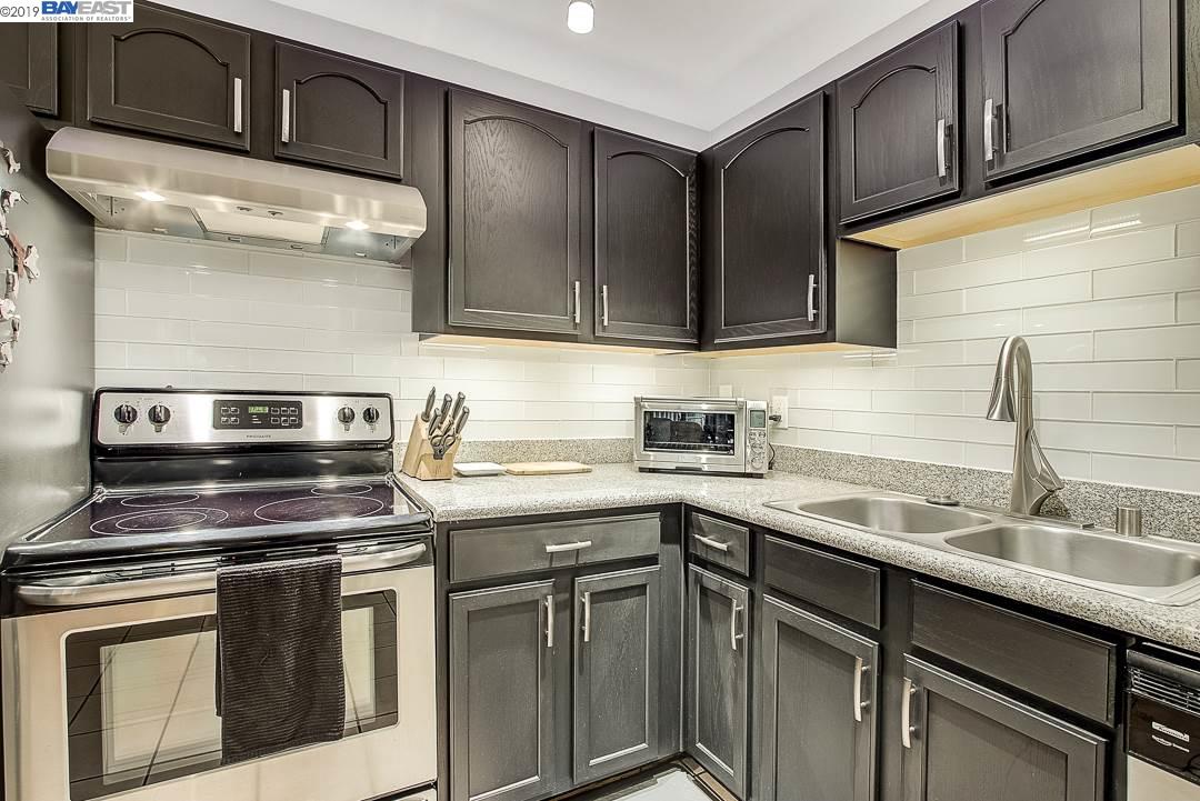16006 E 14th St 104 San Leandro Ca 94578 J Rockcliff Realtors