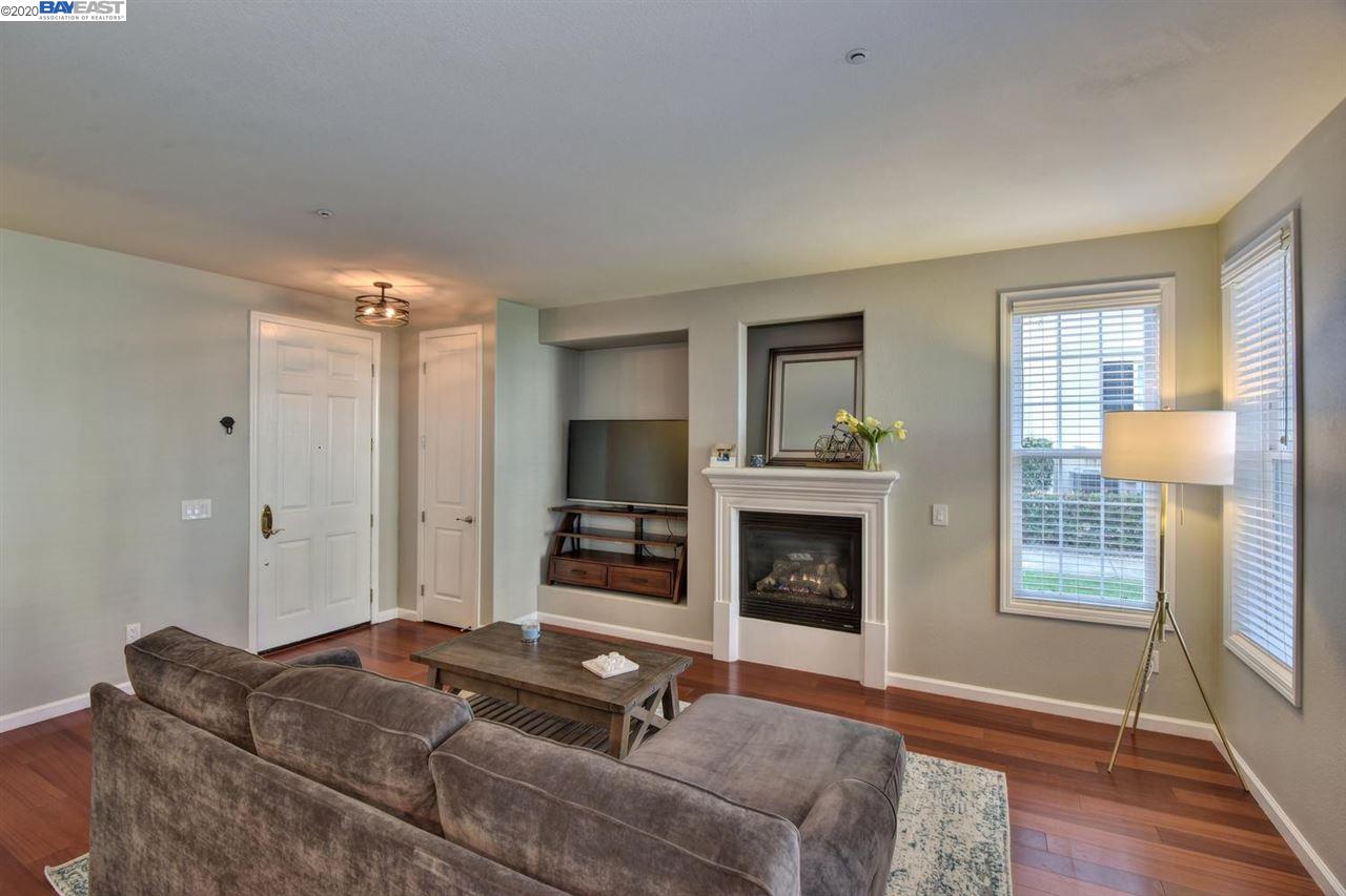 3620 Whitworth Dr Dublin Ca 94568 Better Homes And Gardens