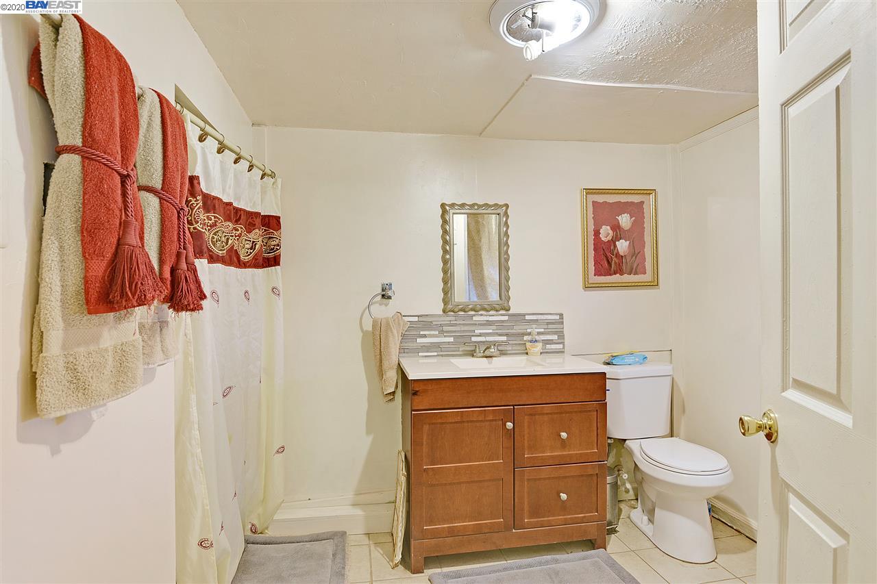 3706 W 11th St, Tracy, CA 95304 2 Beds 1 Baths (Expired