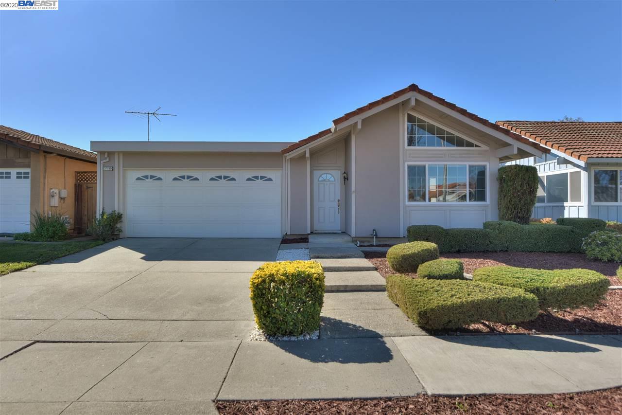 37199 Greenpoint Street, Newark, CA 94560 4 Beds 2 Baths (Sold