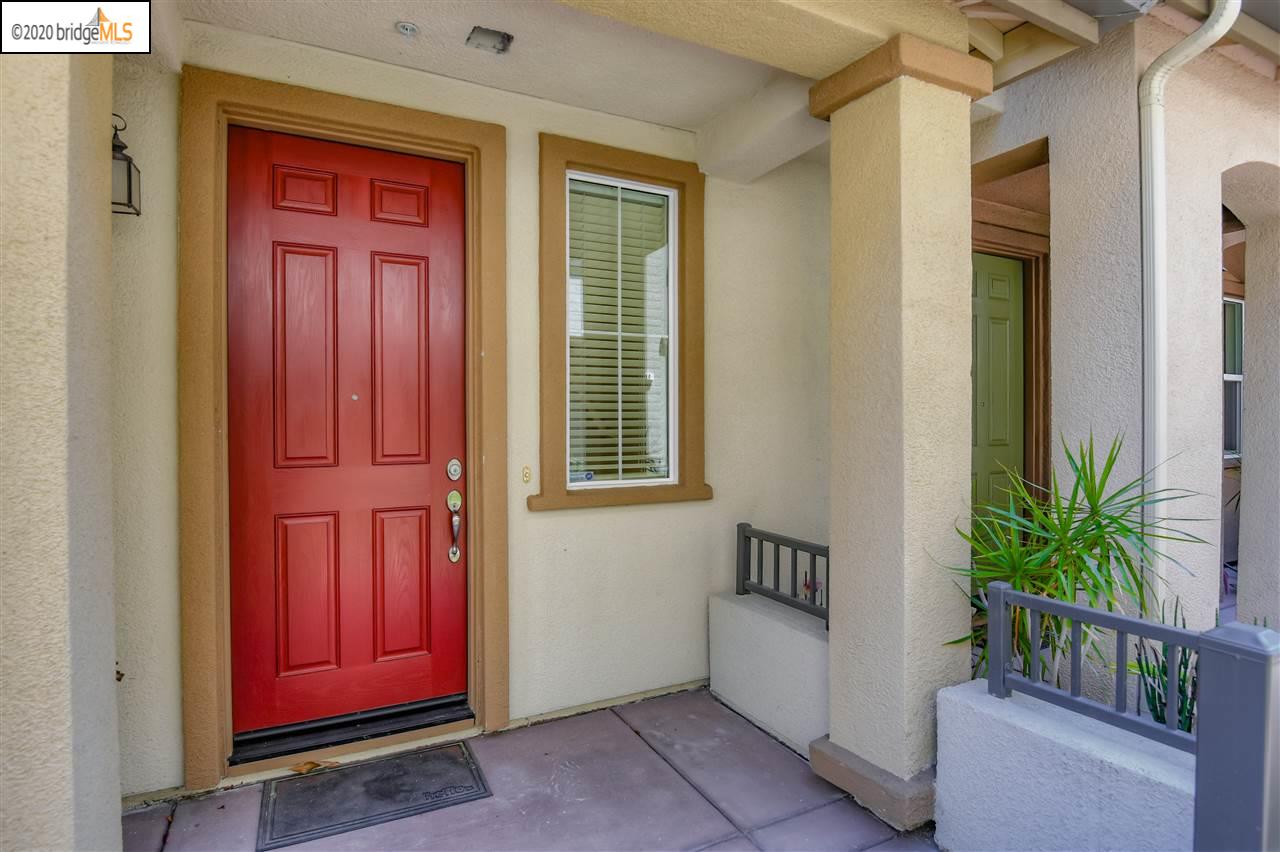 Detail Gallery Image 1 of 1 For 610 Moss Way, Hayward,  CA 94541 - 3 Beds | 2/1 Baths
