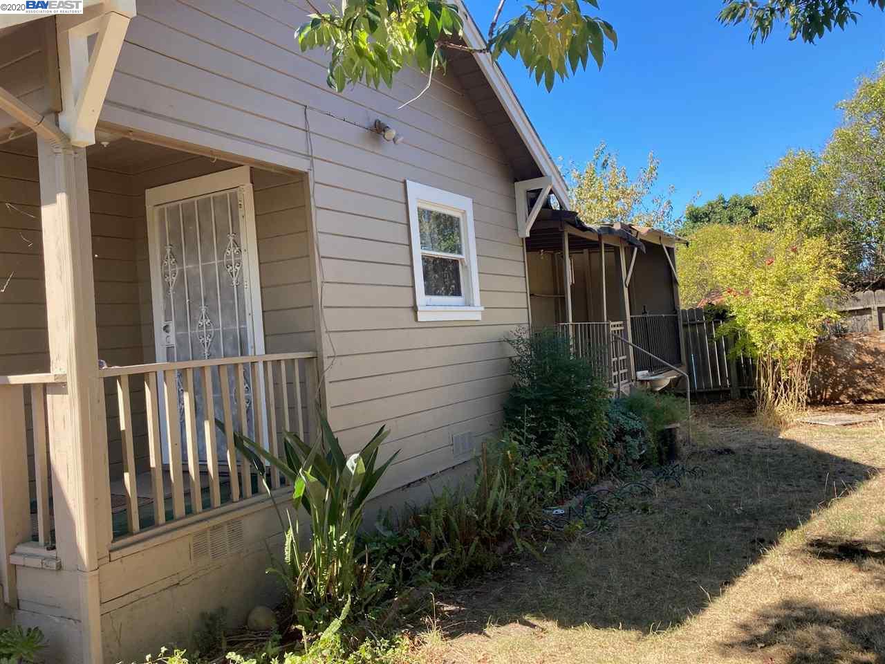 25055 Muir Street, Hayward, CA 94544 Beds Baths (Sold