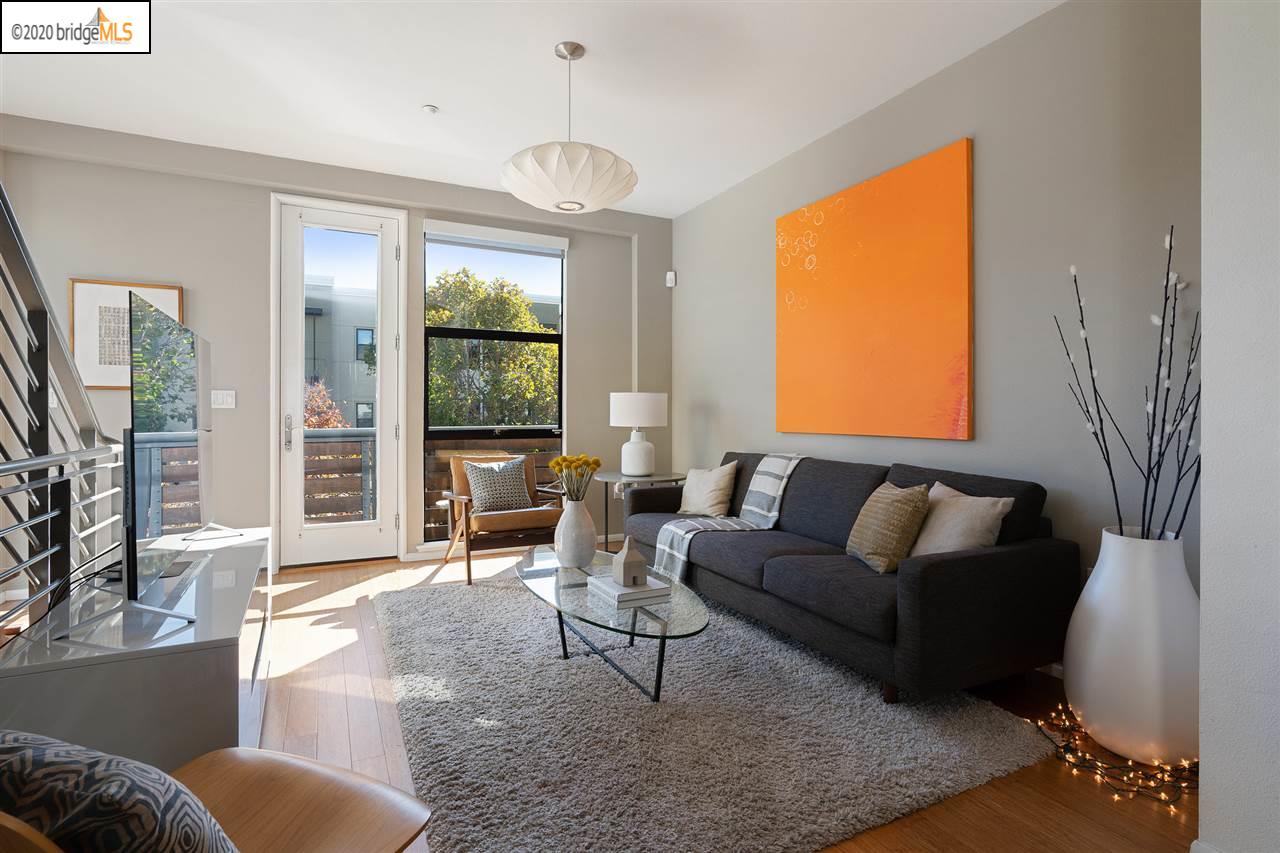 Detail Gallery Image 1 of 1 For 1202 66th Street, Oakland,  CA 94608-1117 - 2 Beds | 2/1 Baths