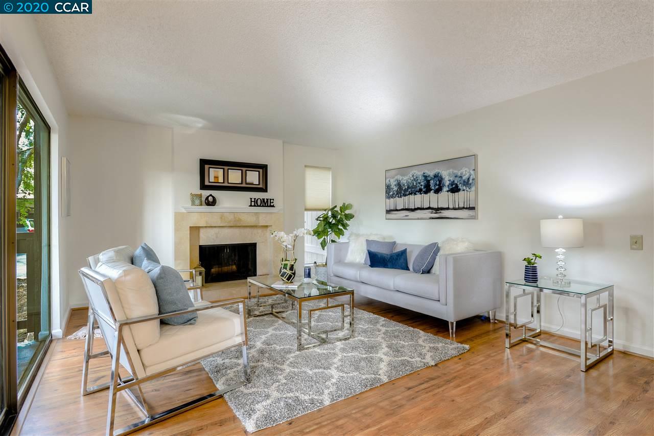 Detail Gallery Image 1 of 1 For 3330 Brittan Ave #5,  San Carlos,  CA 94070 - 3 Beds | 2 Baths