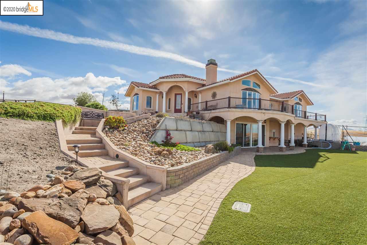 16562 W 16562 W GRANT LINE RD., TRACY, CA 95391 Delta Ranches and