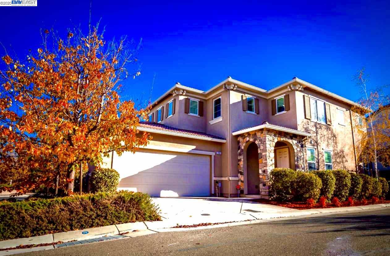 152 W Santa Clara Dr, Mountain House, CA 95391 4 Beds 3 Baths (Sold