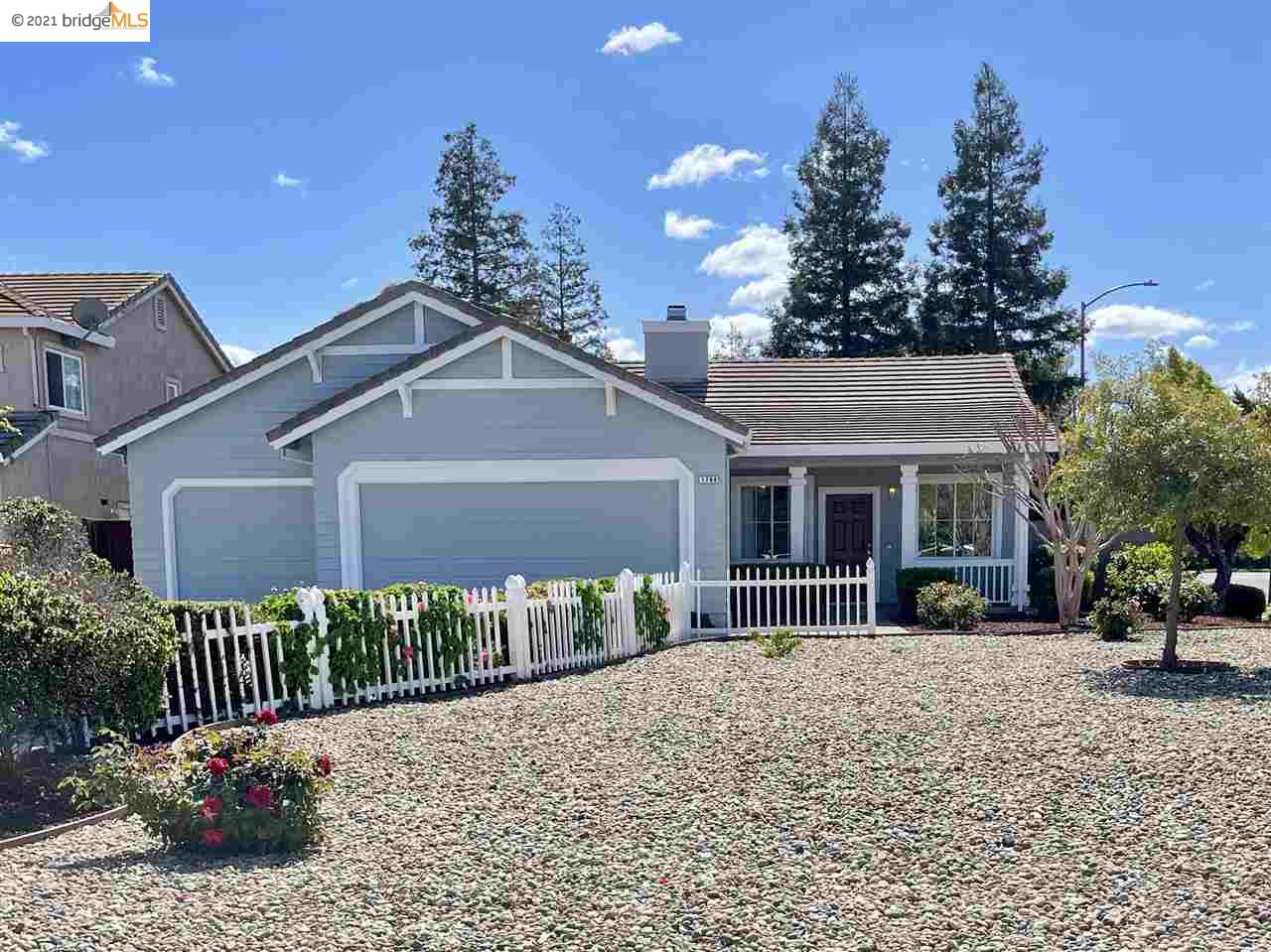 1744 Diamond Springs, Brentwood, CA 94513 4 Beds 2 Baths (Sold