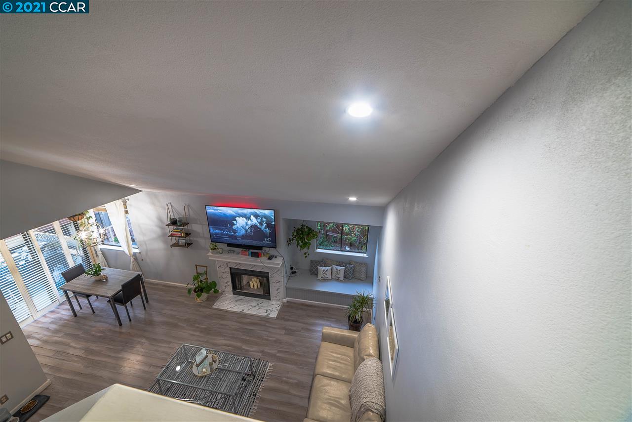 Detail Gallery Image 1 of 1 For 612 Fig Tree Lane, Martinez,  CA 94553-4186 - 2 Beds | 2 Baths