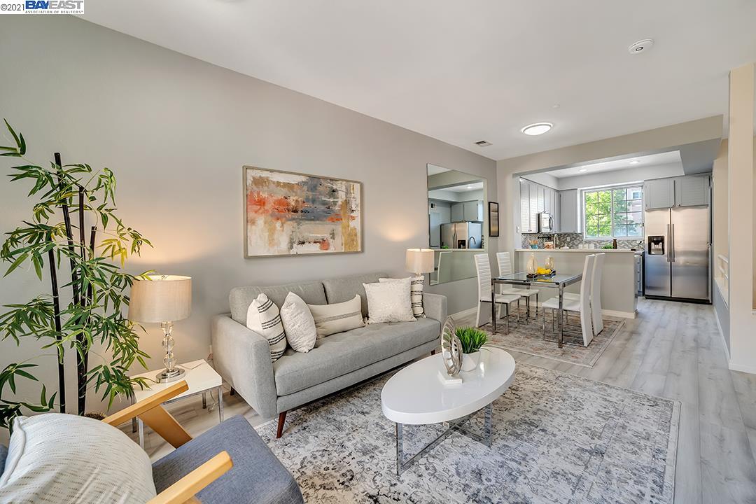 Detail Gallery Image 1 of 1 For 334 Montecito Way, Milpitas,  CA 95035 - 2 Beds | 2/1 Baths