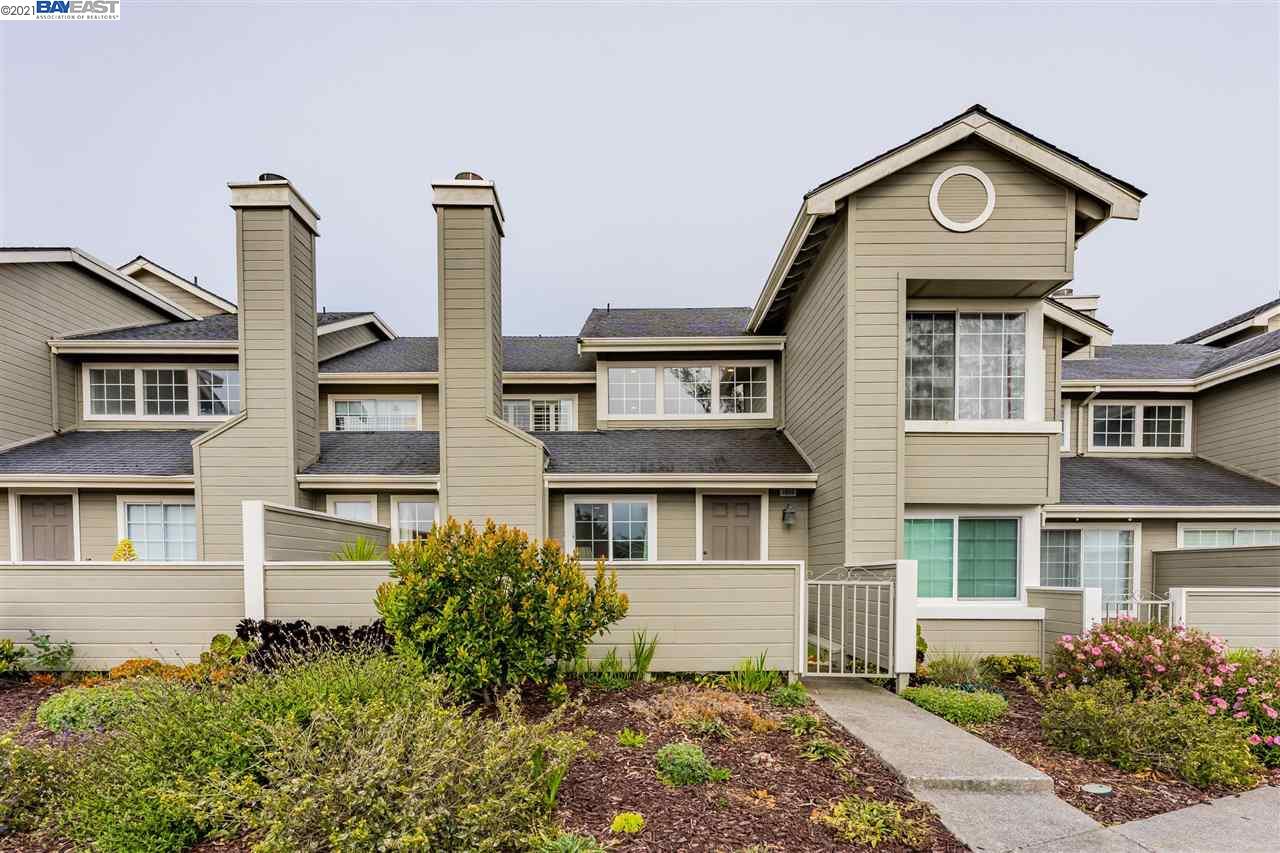 Detail Gallery Image 1 of 1 For 1605 Graystone Ln #114,  Daly City,  CA 94014 - 2 Beds | 2/1 Baths