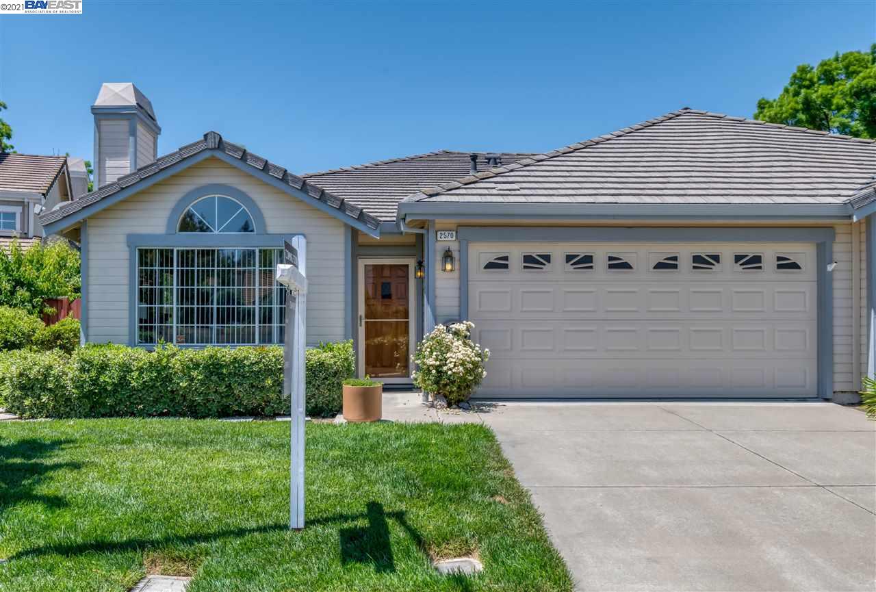 Detail Gallery Image 1 of 1 For 2570 Glen Isle Ave., Pleasanton,  CA 94566 - 3 Beds | 2 Baths
