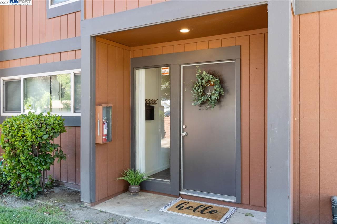 Detail Gallery Image 1 of 1 For 38627 Cherry Ln #9,  Fremont,  CA 94536 - 3 Beds | 1/1 Baths