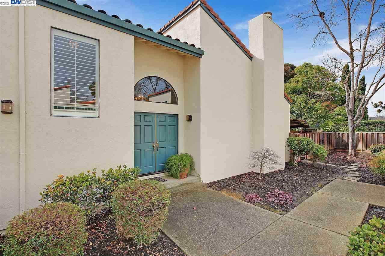 Detail Gallery Image 1 of 1 For 4366 Valley Ave #D3,  Pleasanton,  CA 94566 - 2 Beds | 2/1 Baths