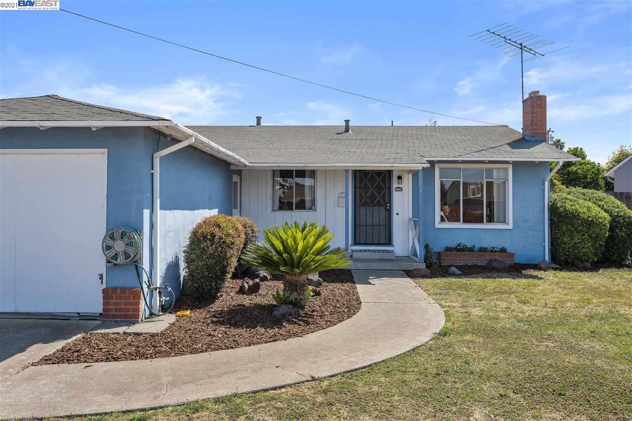 Detail Gallery Image 1 of 1 For 15358 Elvina Dr, San Leandro,  CA 94579 - 3 Beds | 2 Baths