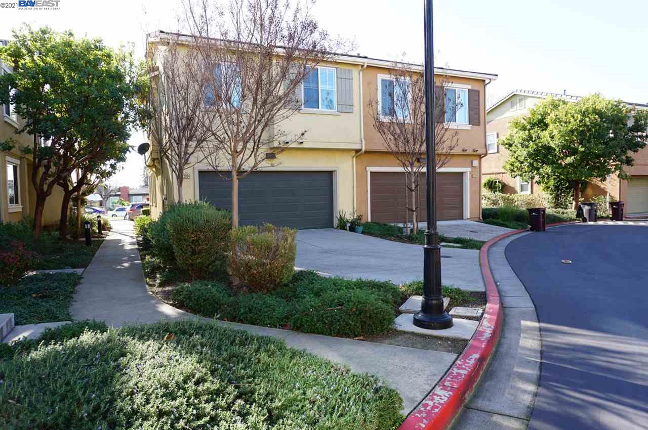 22828 Amador St, Hayward, CA 94541  4 Beds  2/1 Baths (Contingent