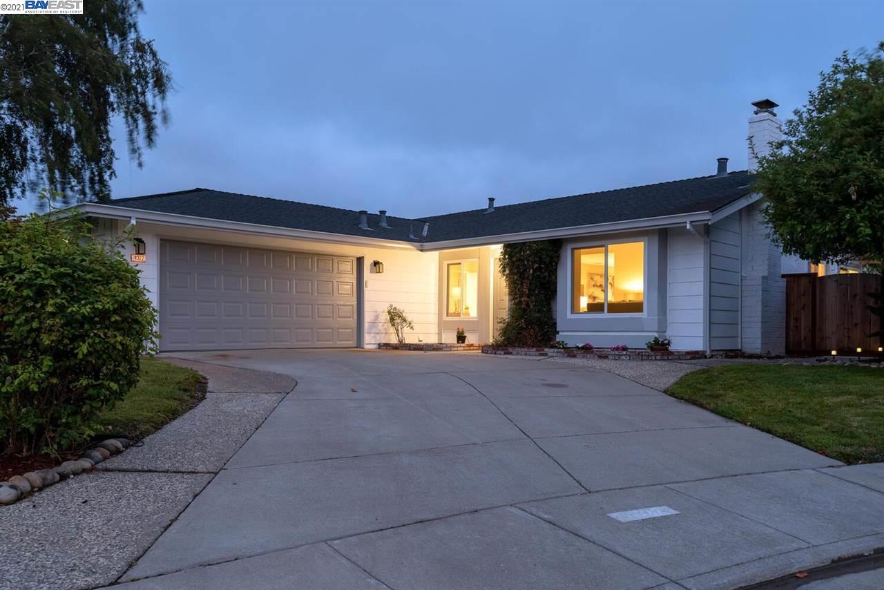 Detail Gallery Image 1 of 1 For 4322 Cassio Ct, Fremont,  CA 94555 - 4 Beds | 2 Baths