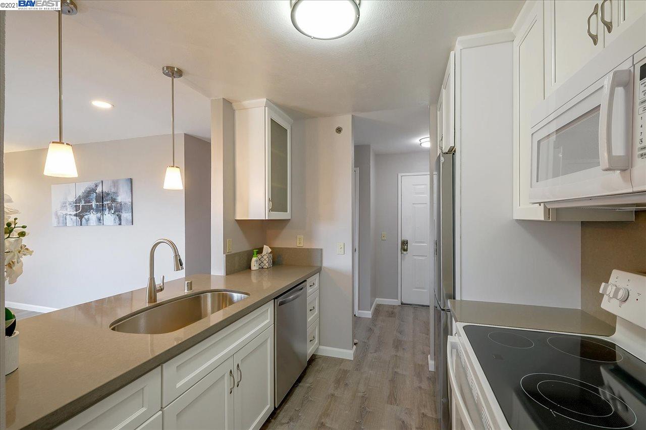 Detail Gallery Image 1 of 1 For 713 Canonbury Way #399,  Hayward,  CA 94544 - 2 Beds | 2 Baths