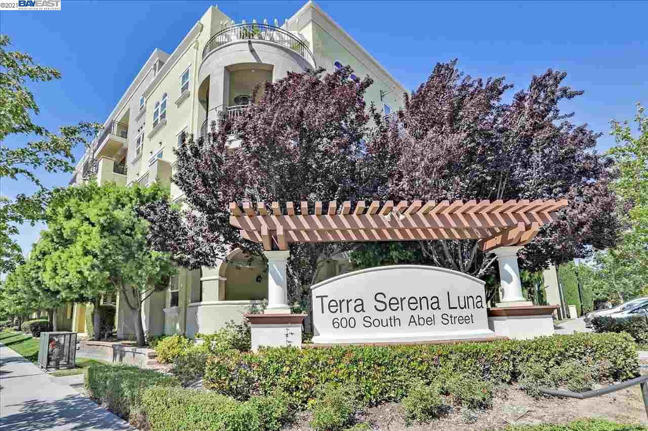 Detail Gallery Image 1 of 1 For 600 S Abel St #414,  Milpitas,  CA 95035 - 3 Beds | 2 Baths