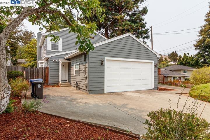 Detail Gallery Image 1 of 1 For 18801 Carlton Ave, Castro Valley,  CA 94546 - 3 Beds | 2/1 Baths