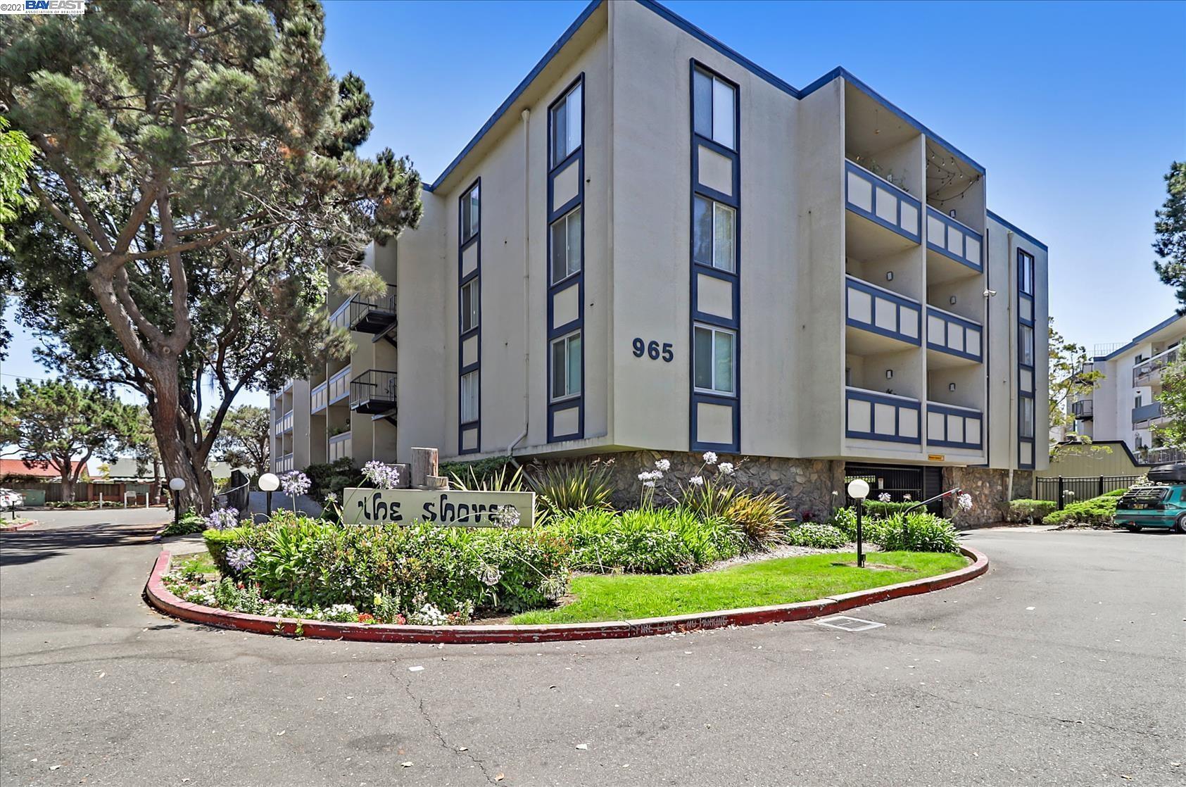Detail Gallery Image 1 of 1 For 965 Shorepoint Ct #109,  Alameda,  CA 94501 - 1 Beds | 1 Baths