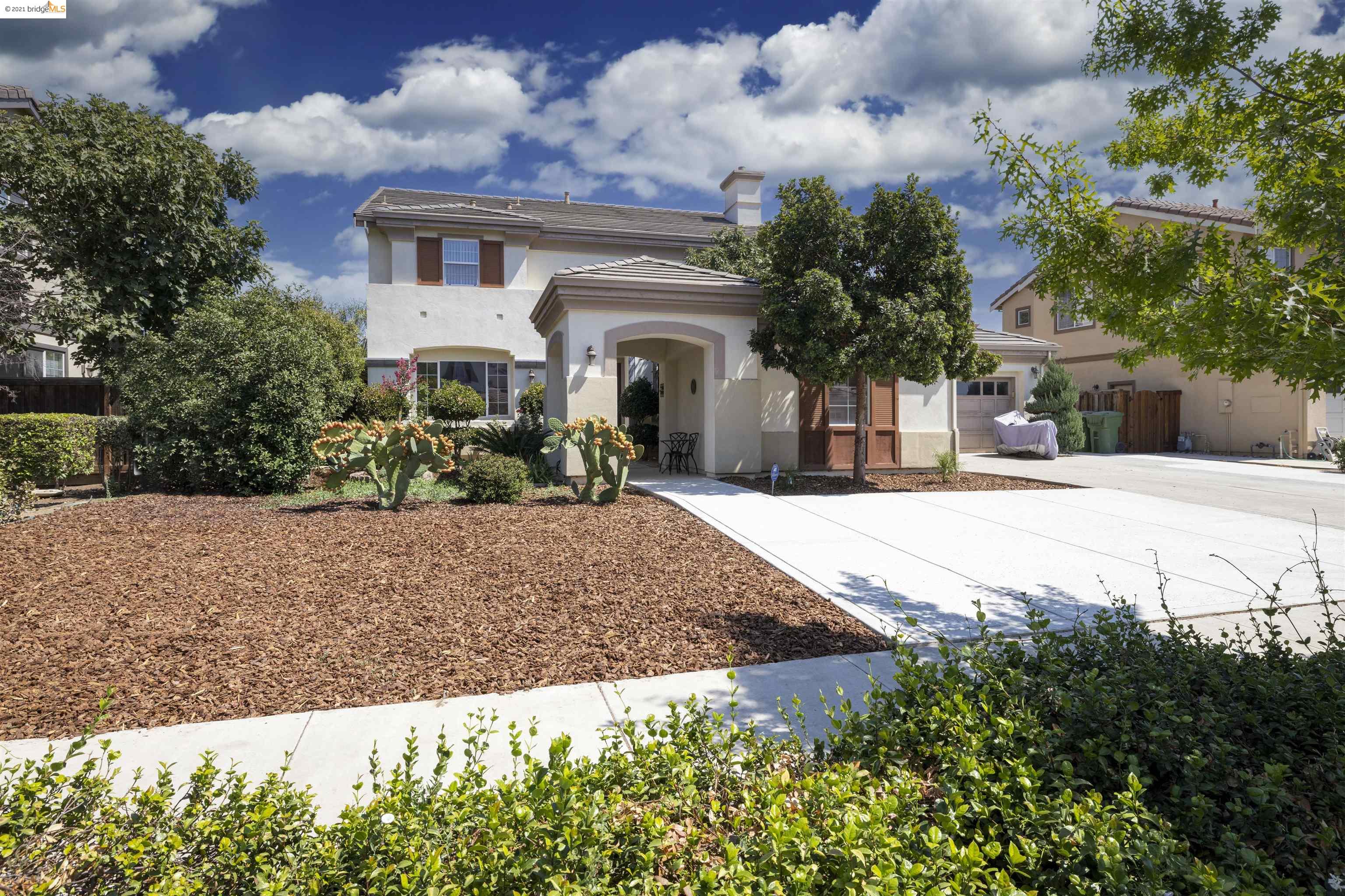 Detail Gallery Image 1 of 1 For 2304 Demartini Ln, Brentwood,  CA 94513 - 4 Beds | 3 Baths