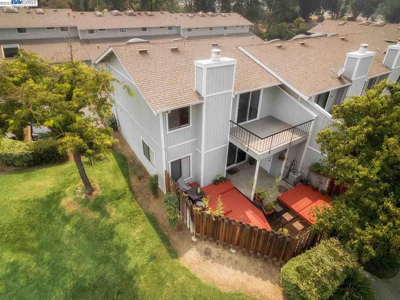 5633 San Carlos Way 7, Pleasanton, CA 94566 2 Beds 2/1 Baths (Sold