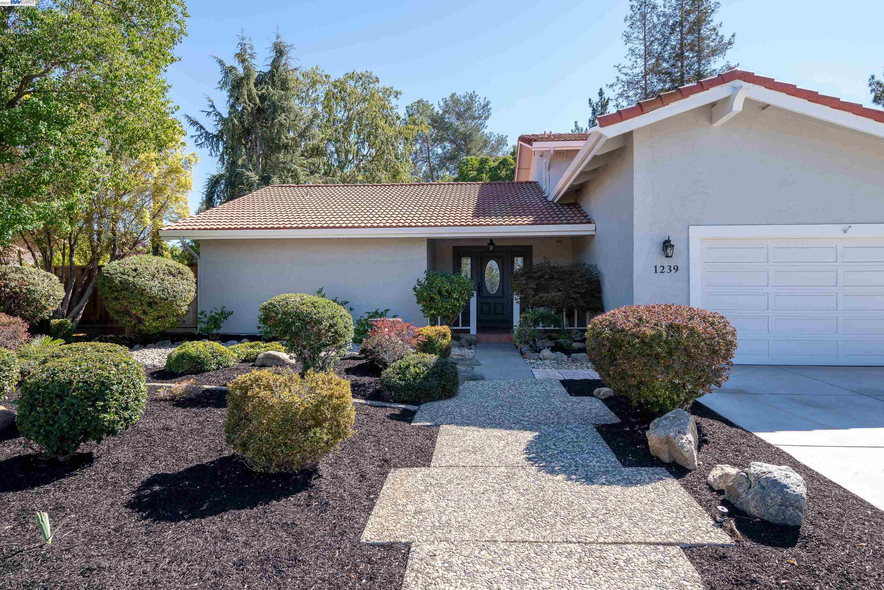 Detail Gallery Image 1 of 1 For 1239 Lexington Way, Livermore,  CA 94550 - 4 Beds | 2/1 Baths