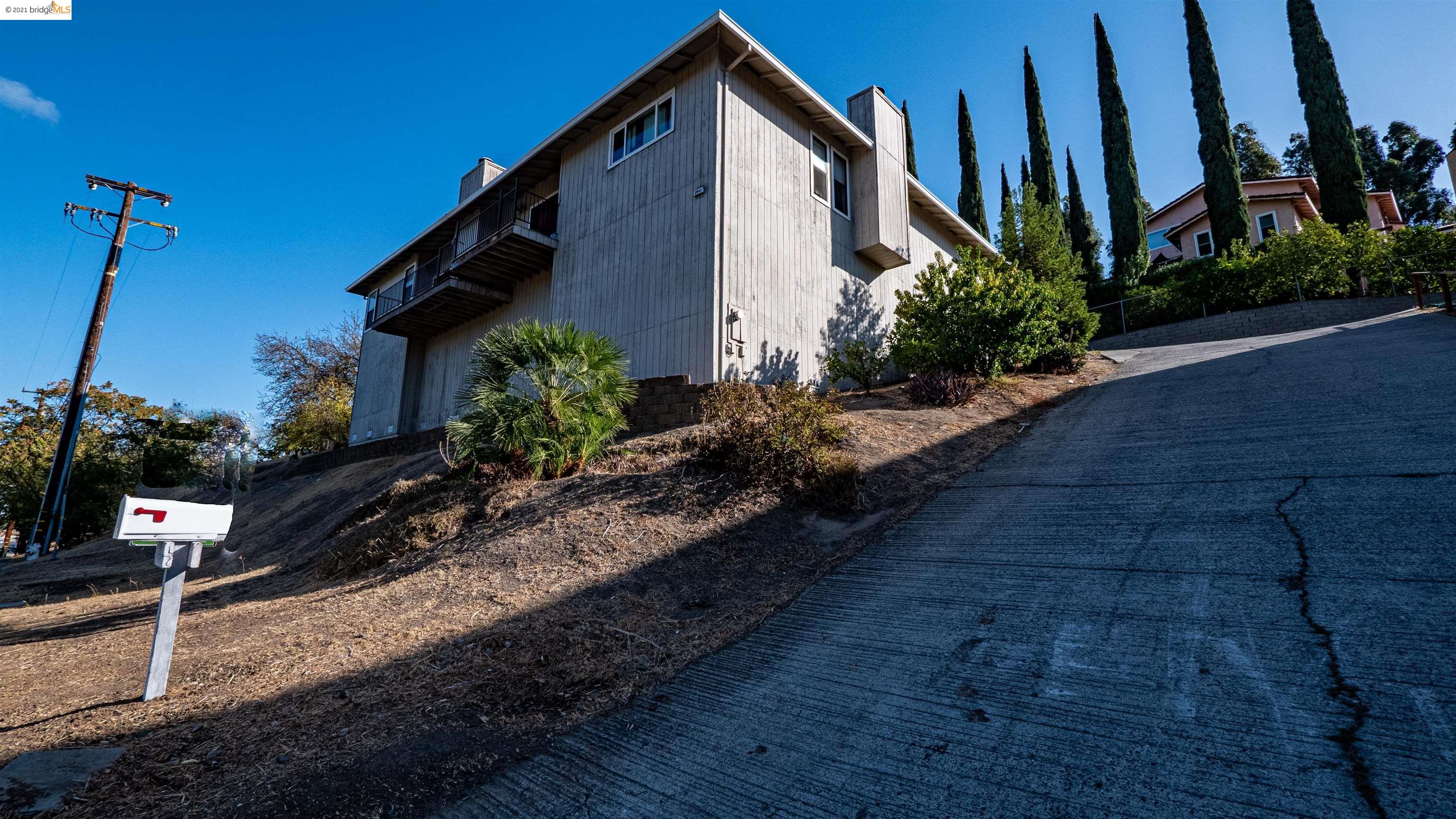 Detail Gallery Image 1 of 1 For 2941 Sunset Ln, Antioch,  CA 94509 - 4 Beds | 2/1 Baths