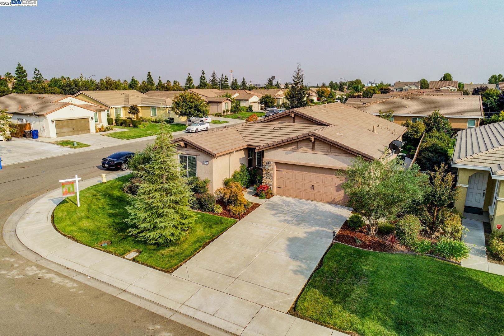 Detail Gallery Image 1 of 1 For 1430 Paco Way, Manteca,  CA 95337 - 3 Beds | 2 Baths