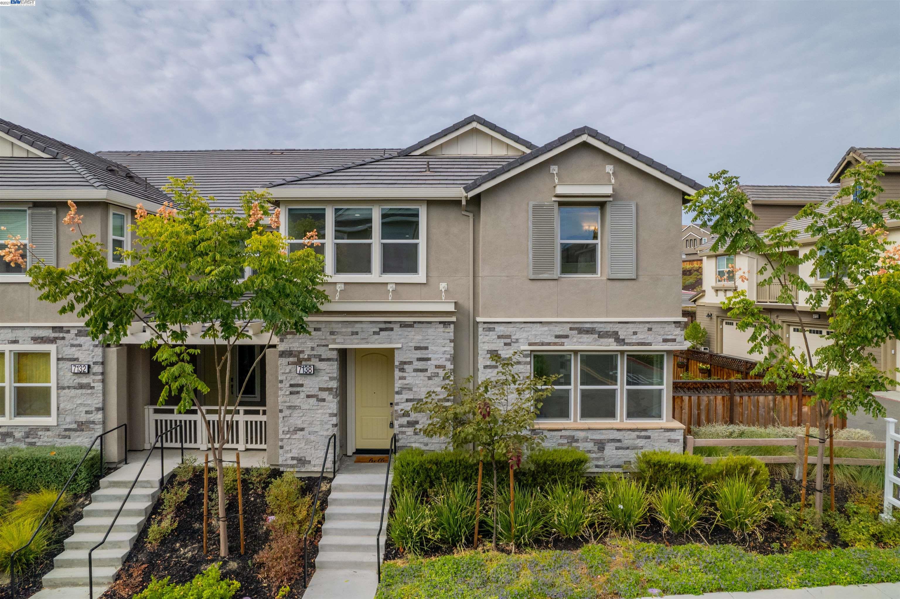Detail Gallery Image 1 of 1 For 7138 Calistoga Ln, Dublin,  CA 94568 - 4 Beds | 3/1 Baths