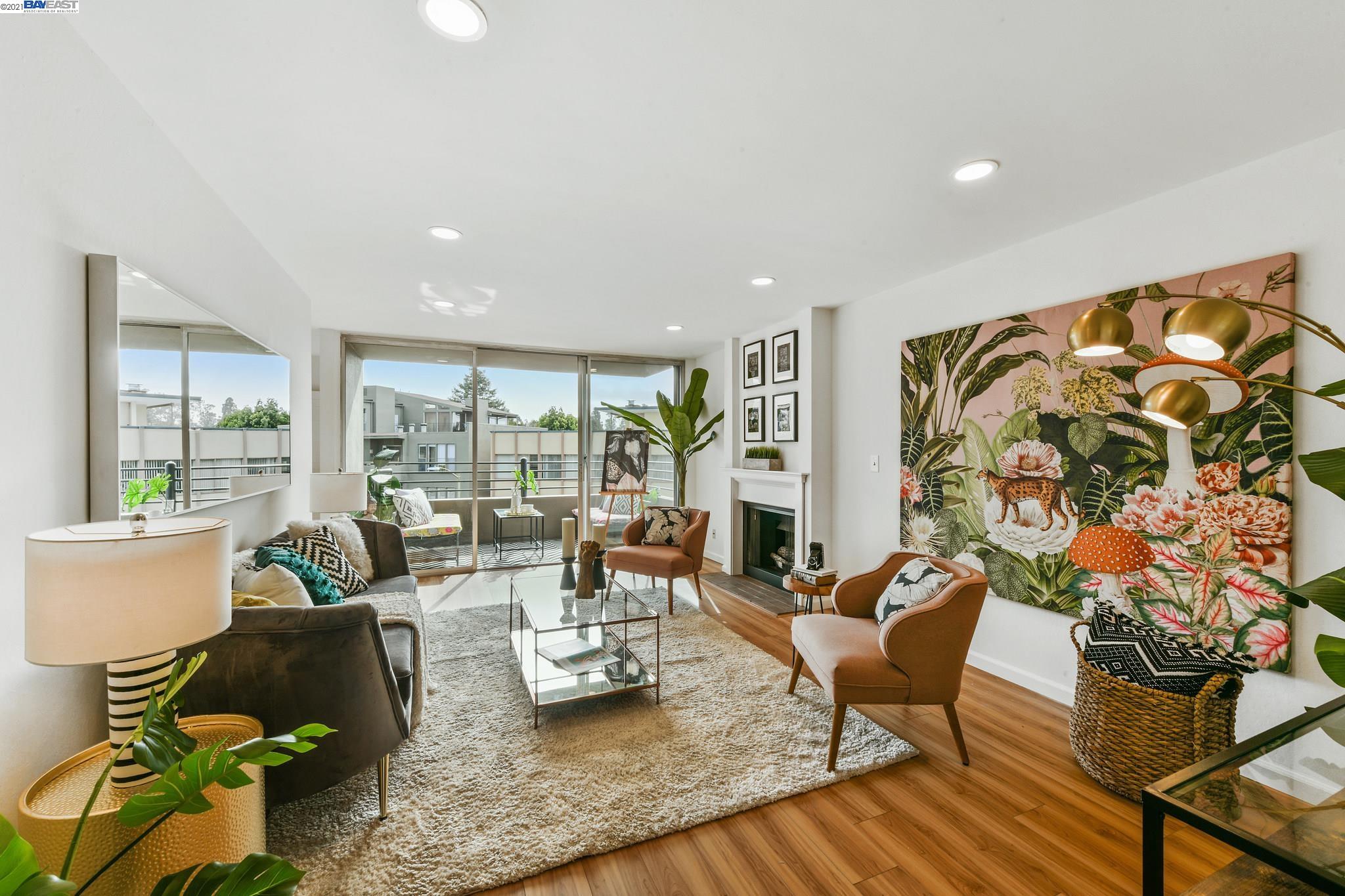 Detail Gallery Image 1 of 1 For 5340 Broadway Terrace #402,  Oakland,  CA 94618 - 2 Beds | 2 Baths