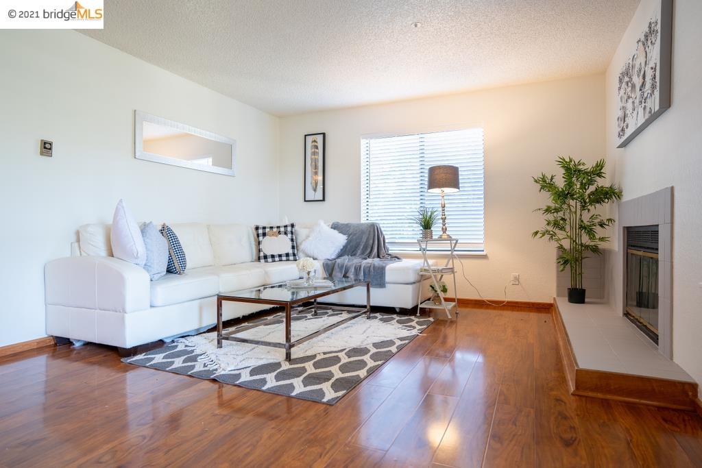 Detail Gallery Image 1 of 1 For 2404 Lupine Court, Daly City,  CA 94014-3522 - 2 Beds | 2 Baths