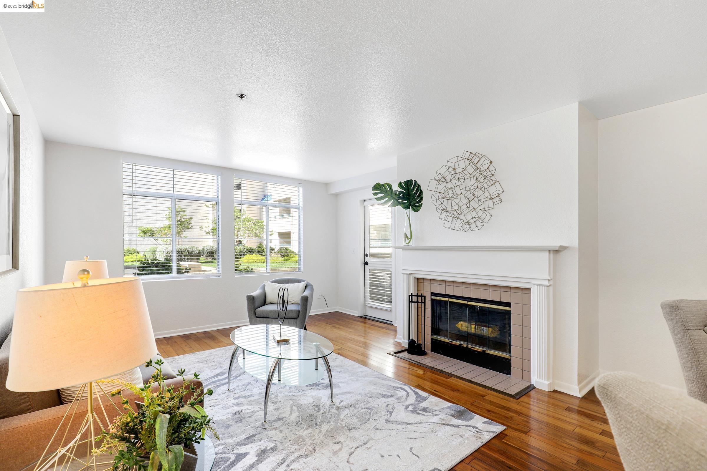 Detail Gallery Image 1 of 1 For 535 Pierce St #3105,  Albany,  CA 94706 - 2 Beds | 2 Baths