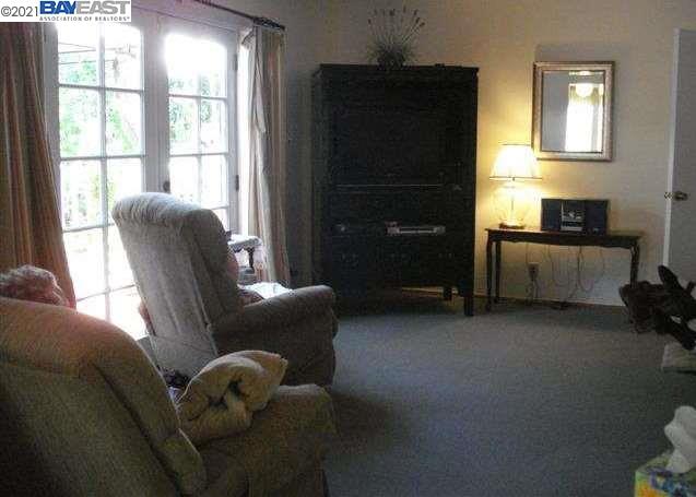 Photo of 993 Oak Grove Rd in Concord, CA