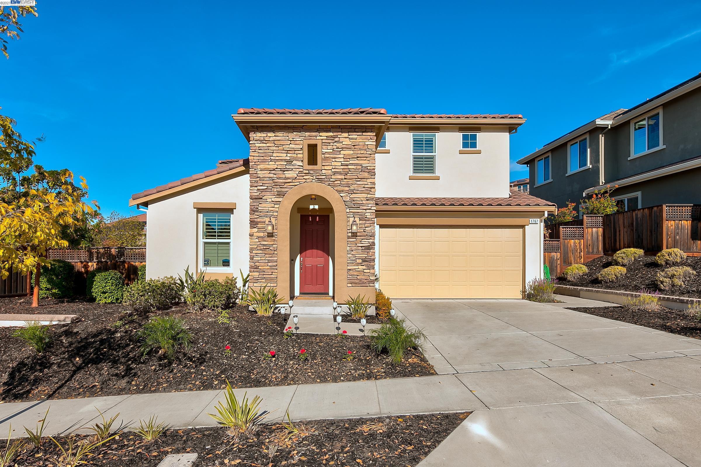 Detail Gallery Image 1 of 1 For 1767 S Terracina Dr, Dublin,  CA 94568-4272 - 5 Beds | 4/1 Baths
