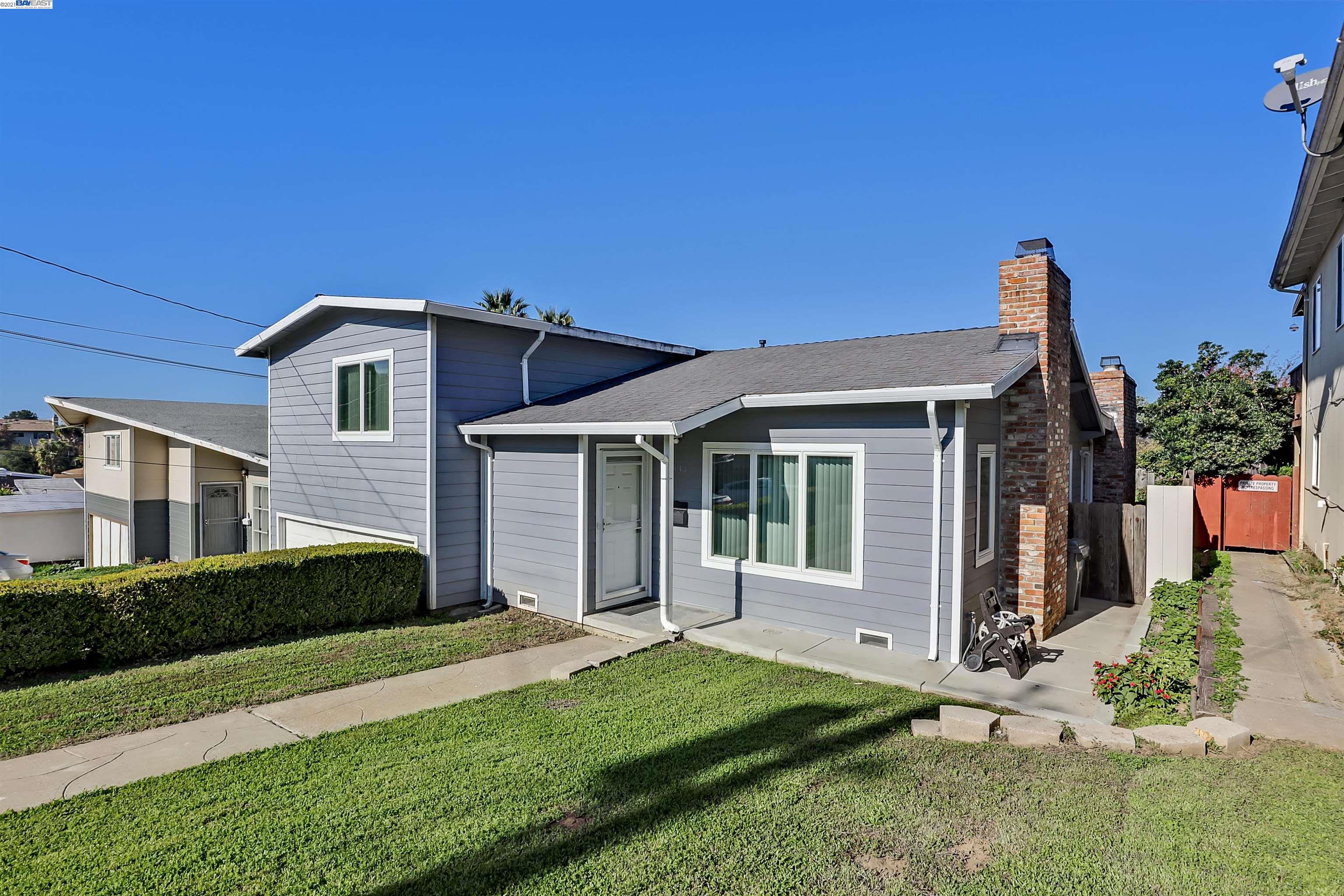 Detail Gallery Image 1 of 1 For 3334 Costa Dr, Hayward,  CA 94541 - 3 Beds | 2 Baths
