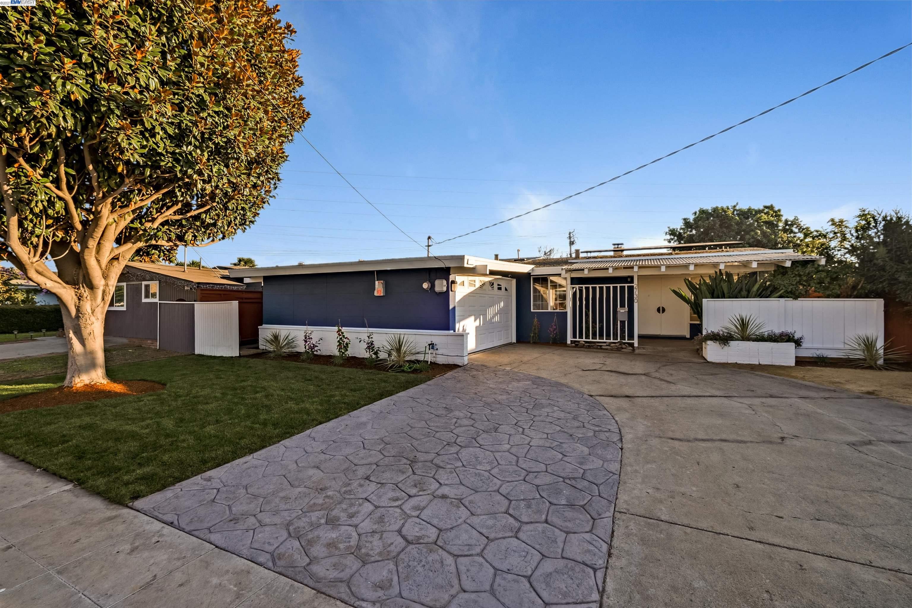 Detail Gallery Image 1 of 1 For 2730 Sleepy Hollow Ave, Hayward,  CA 94545 - 3 Beds | 2 Baths