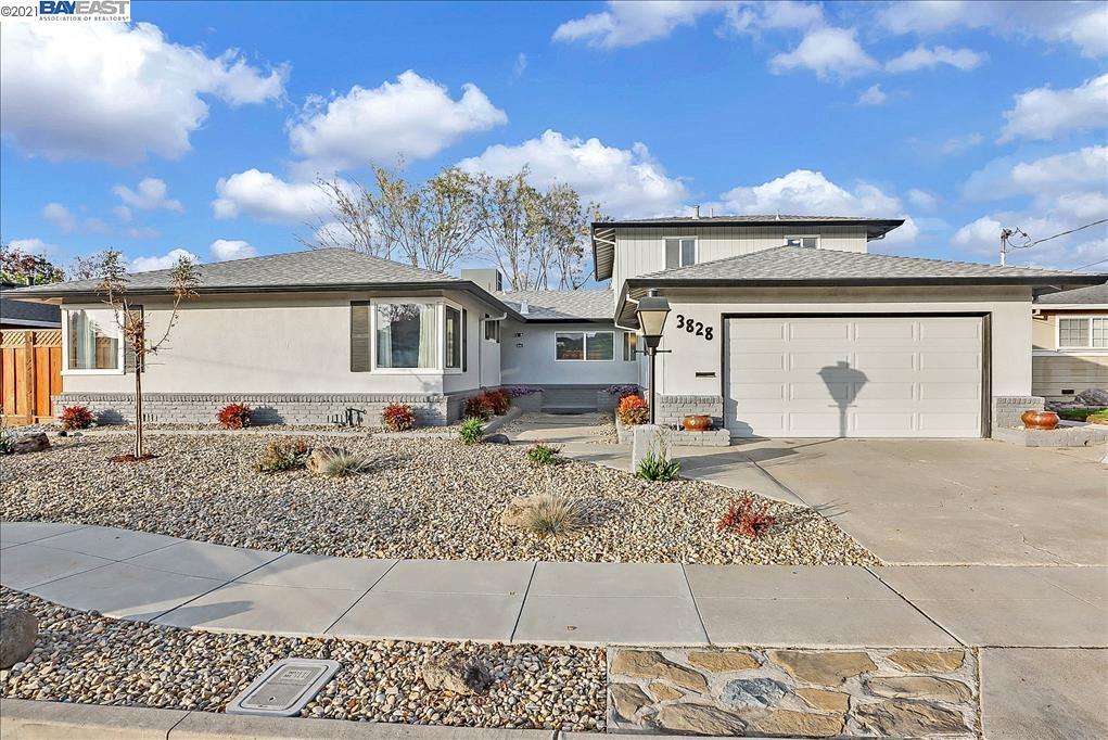 Detail Gallery Image 1 of 1 For 3828 Yale Way, Livermore,  CA 94550 - 3 Beds | 3/1 Baths
