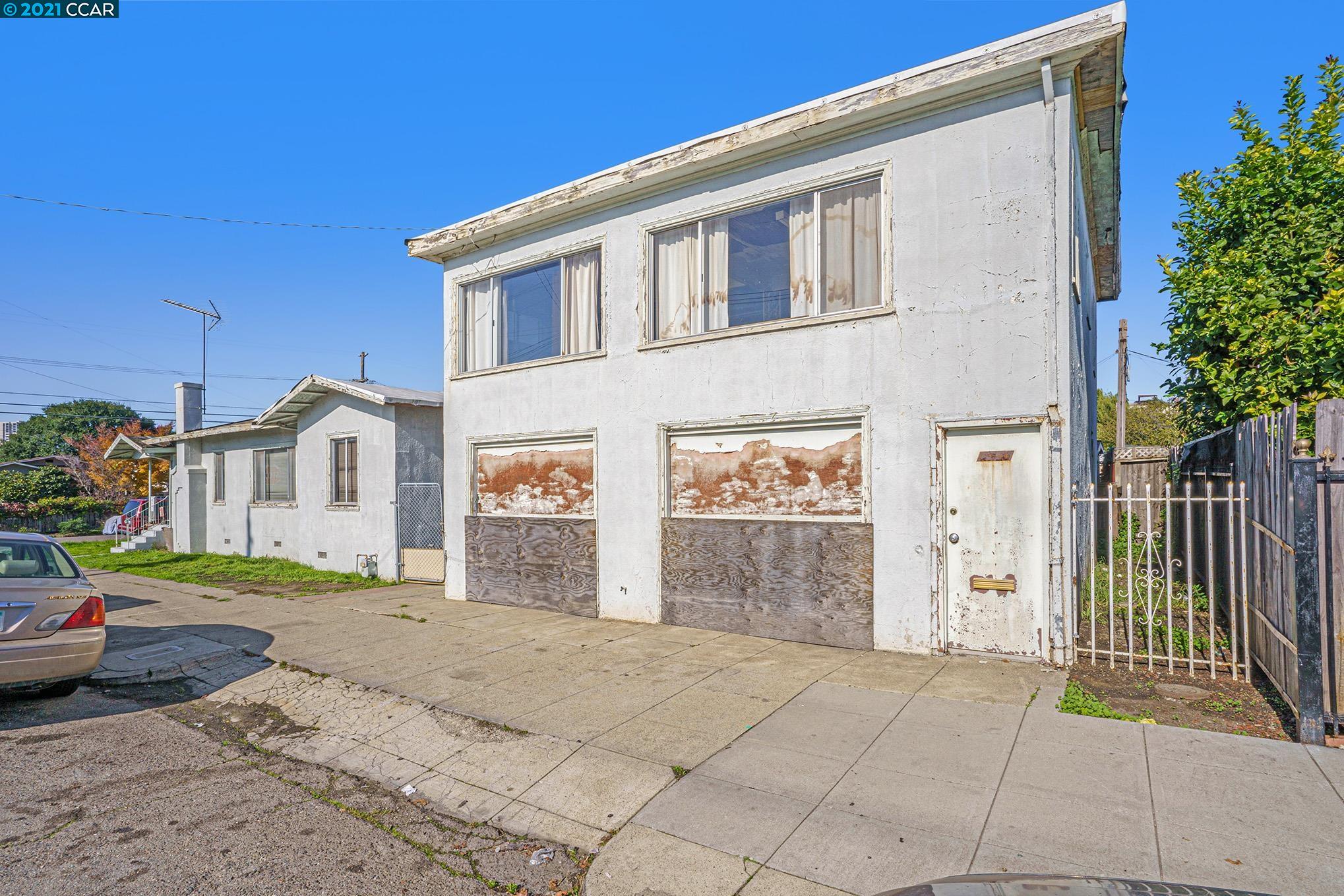 Detail Gallery Image 1 of 1 For 1120 59th Street, Oakland,  CA 94608 - 4 Beds | 2 Baths