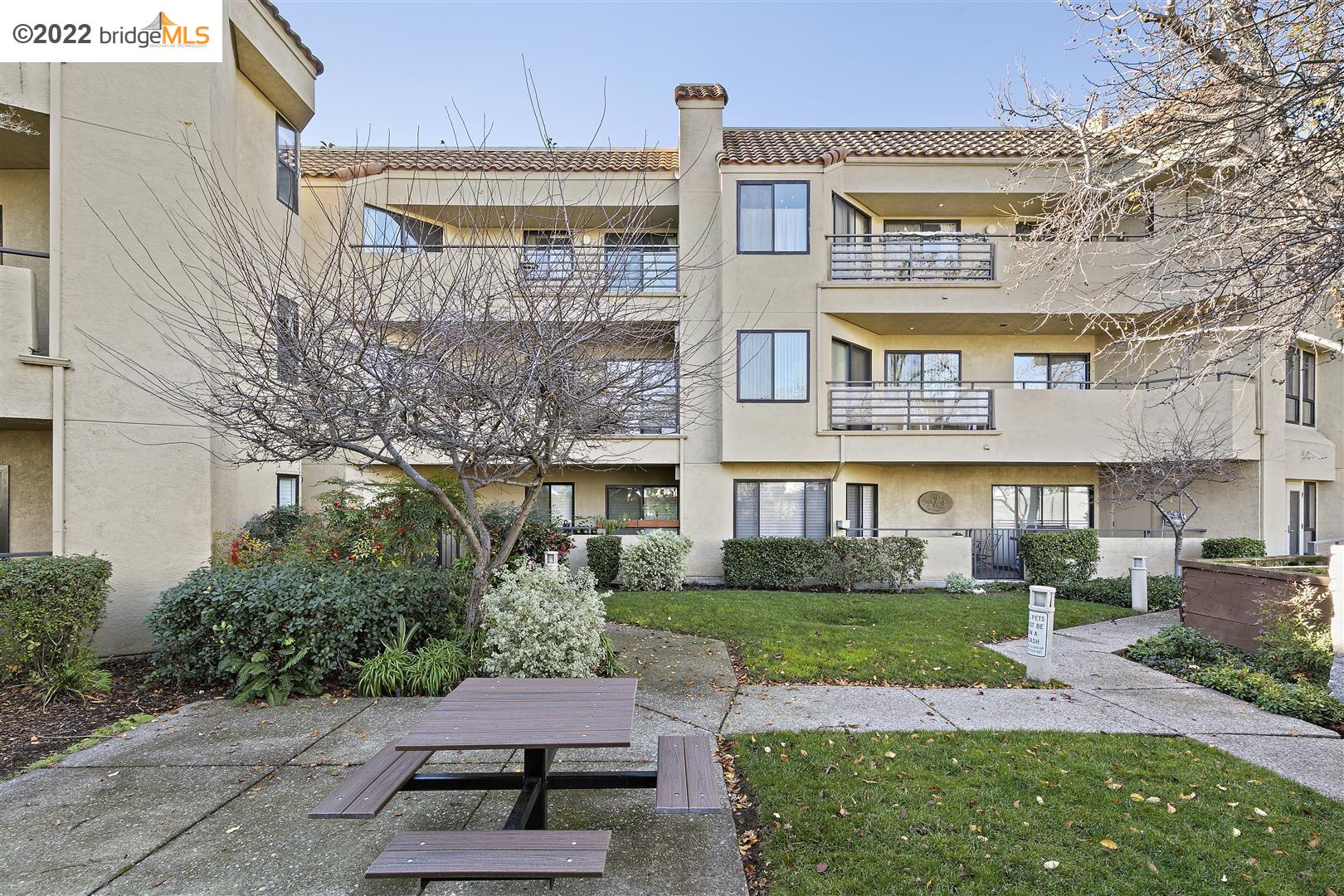 Centrally-located Downtown Walnut Creek condo on a hill overlooking Broadway Plaza. Steps away from Nordstrom, Starbucks, Safeway and all the additional Broadway Plaza shops and restaurants! Minutes from BART and highway 680 & 24! This charming two bedroom, two bath condo is full of bright, natural light with custom cabinets, stainless steel appliances and granite counters, hardwood flooring, in-unit full-size washer and dryer and two balconies. This well-managed complex features secured gated private parking, video security system, secured package locker in lobby, coded secured elevator, and private garden!
