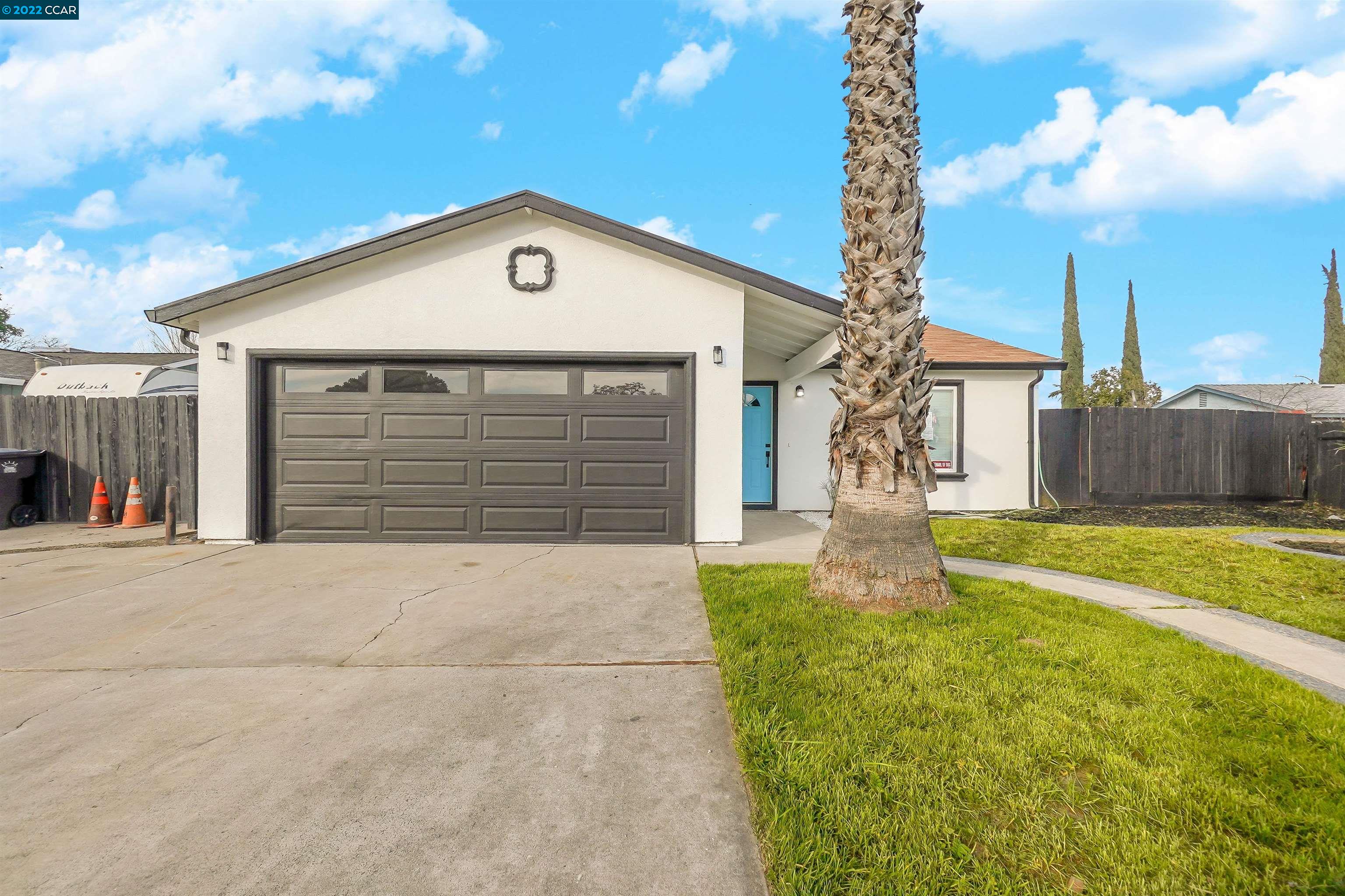 Detail Gallery Image 1 of 1 For 437 O St, Lathrop,  CA 95330 - 3 Beds | 2 Baths