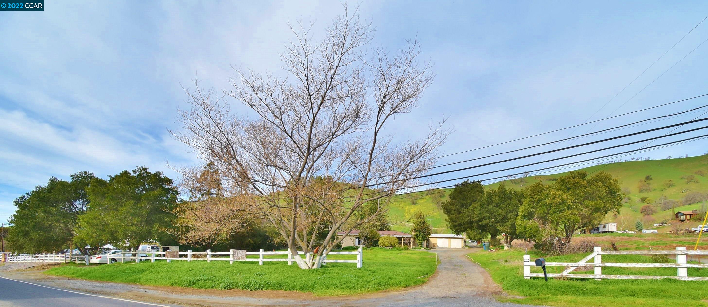 Photo of 8735 Marsh Creek Rd in Clayton, CA