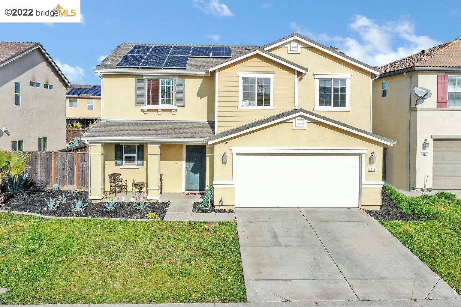 Detail Gallery Image 1 of 1 For 2217 Hayden Brook Dr, Stockton,  CA 95212 - 4 Beds | 2/1 Baths