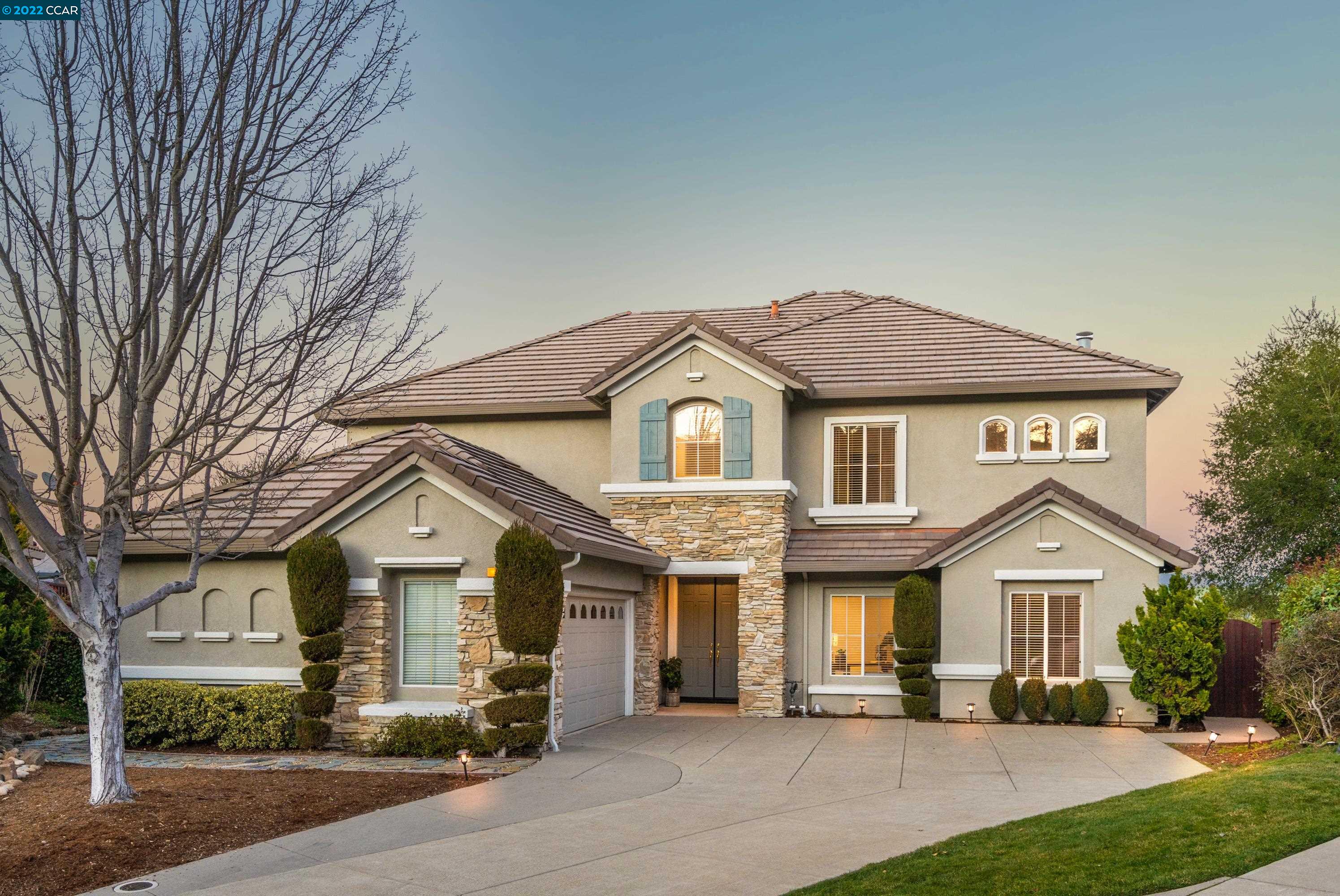 Photo of 7 Duncan Hill Ct in San Ramon, CA