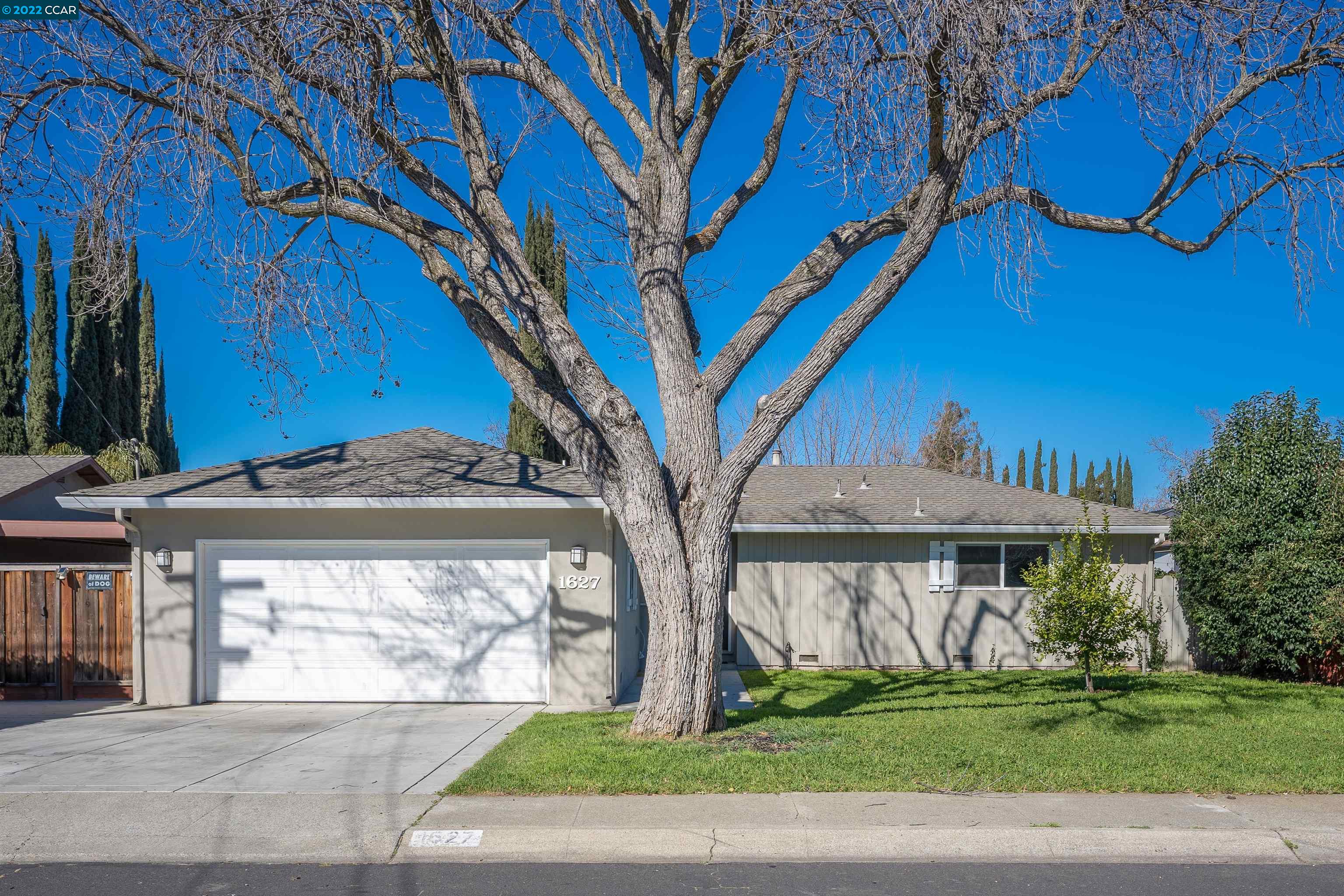 Photo of 1627 Olympia St in Concord, CA