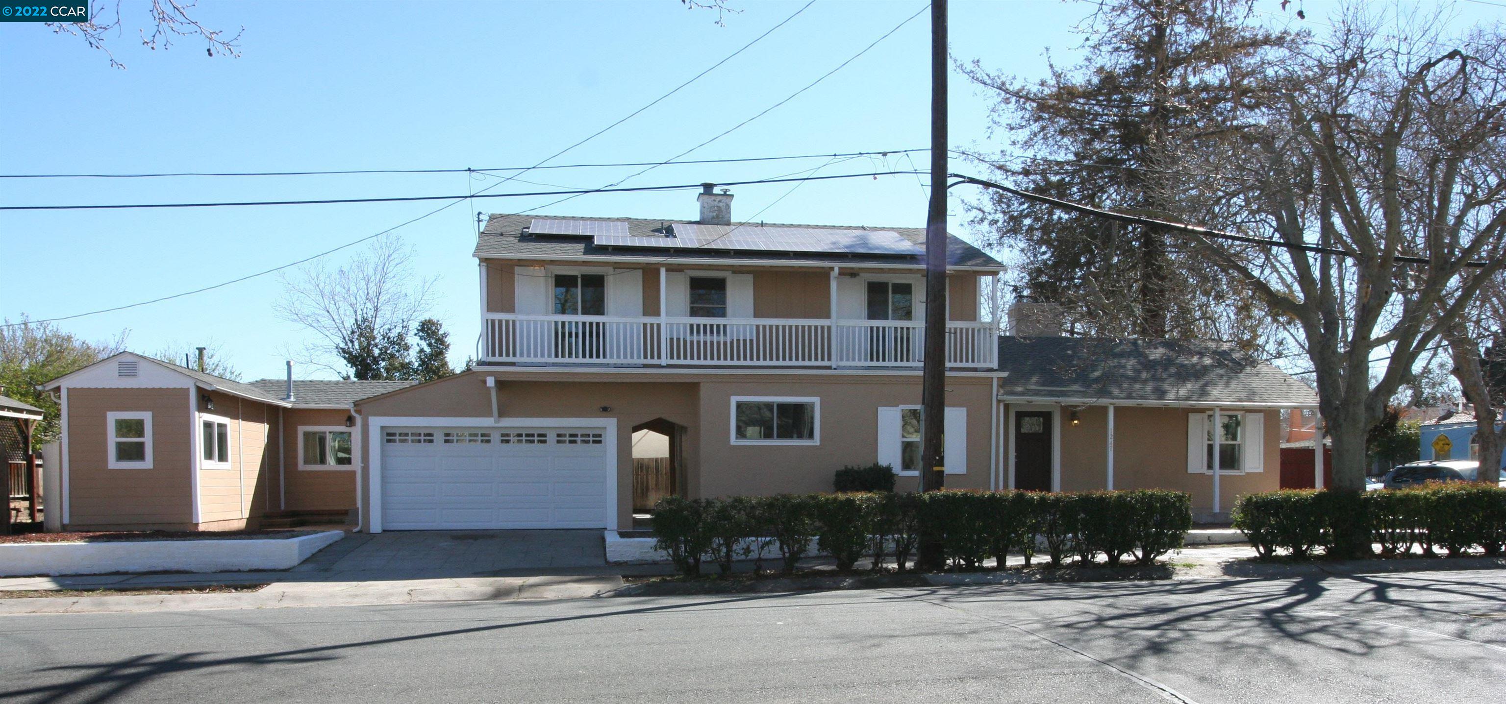 Detail Gallery Image 1 of 1 For 1247 Pine Street, Pittsburg,  CA 94565-2747 - 4 Beds | 3 Baths