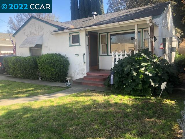 Photo of 1420 Parker Ave in Tracy, CA