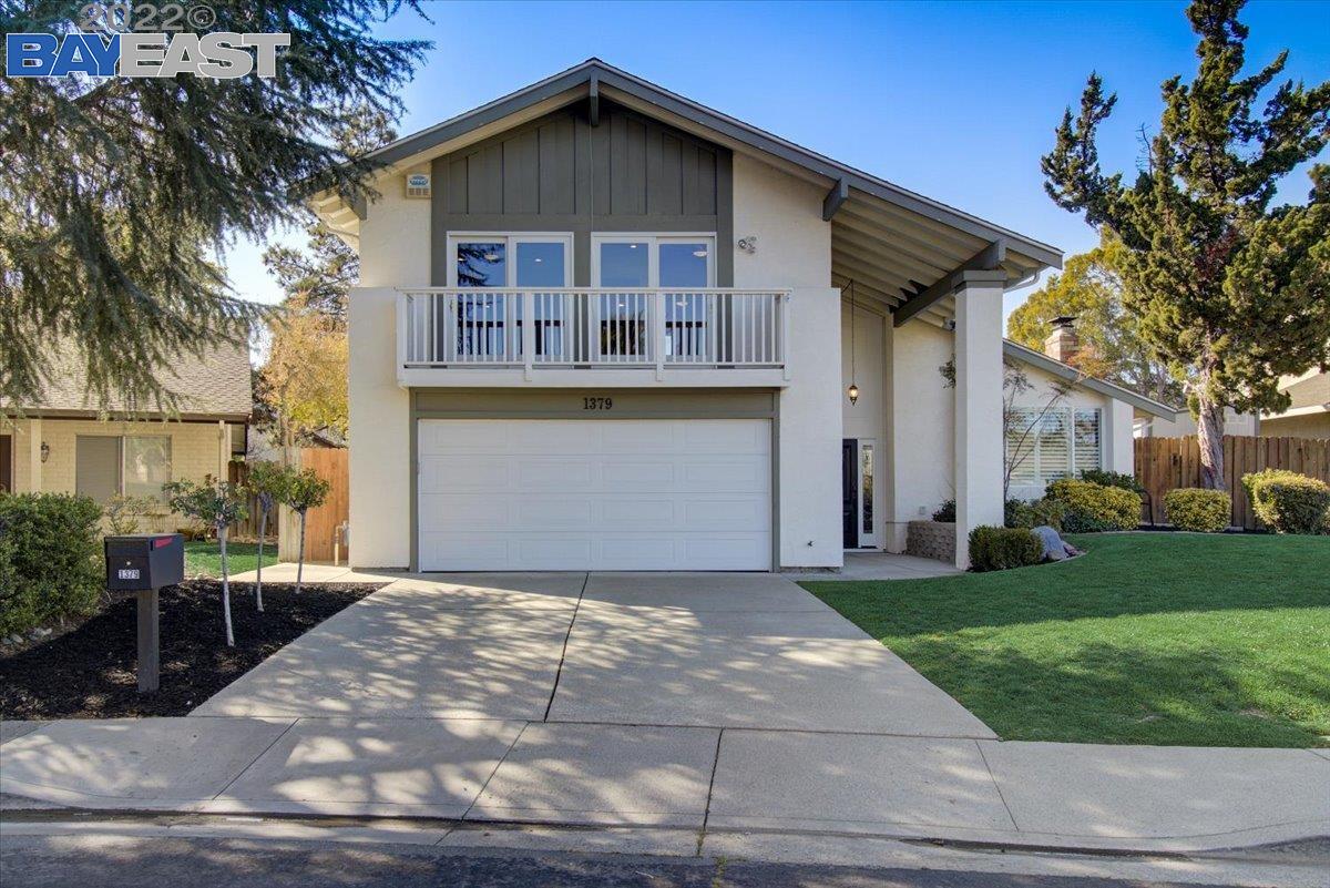Photo of 1379 Water Lily Wy in Concord, CA